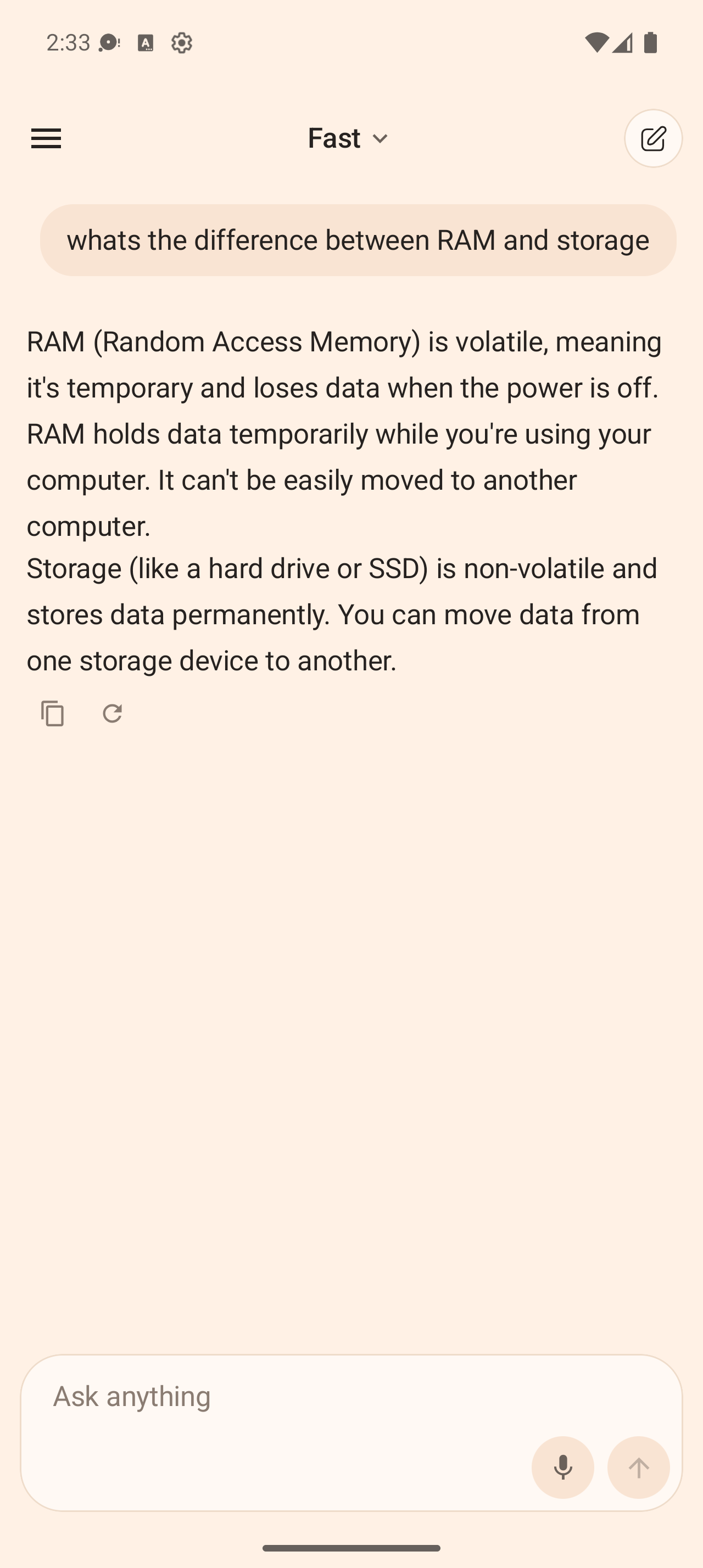 A Lite Mind conversation: the question "whats the difference between RAM and storage" and the model's written answer below it.